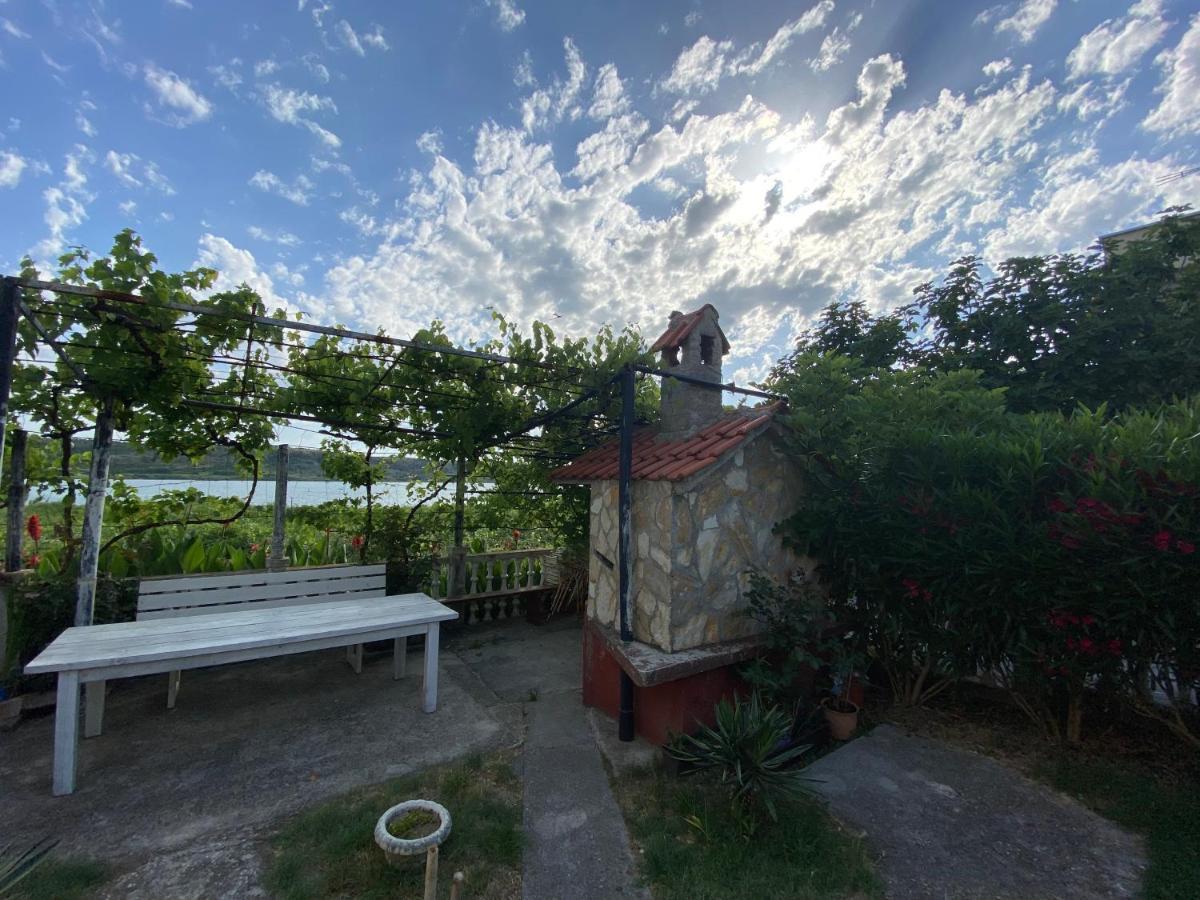 Villa Sabina - Apartments Kroatien Ražanac Exteriér fotografie
