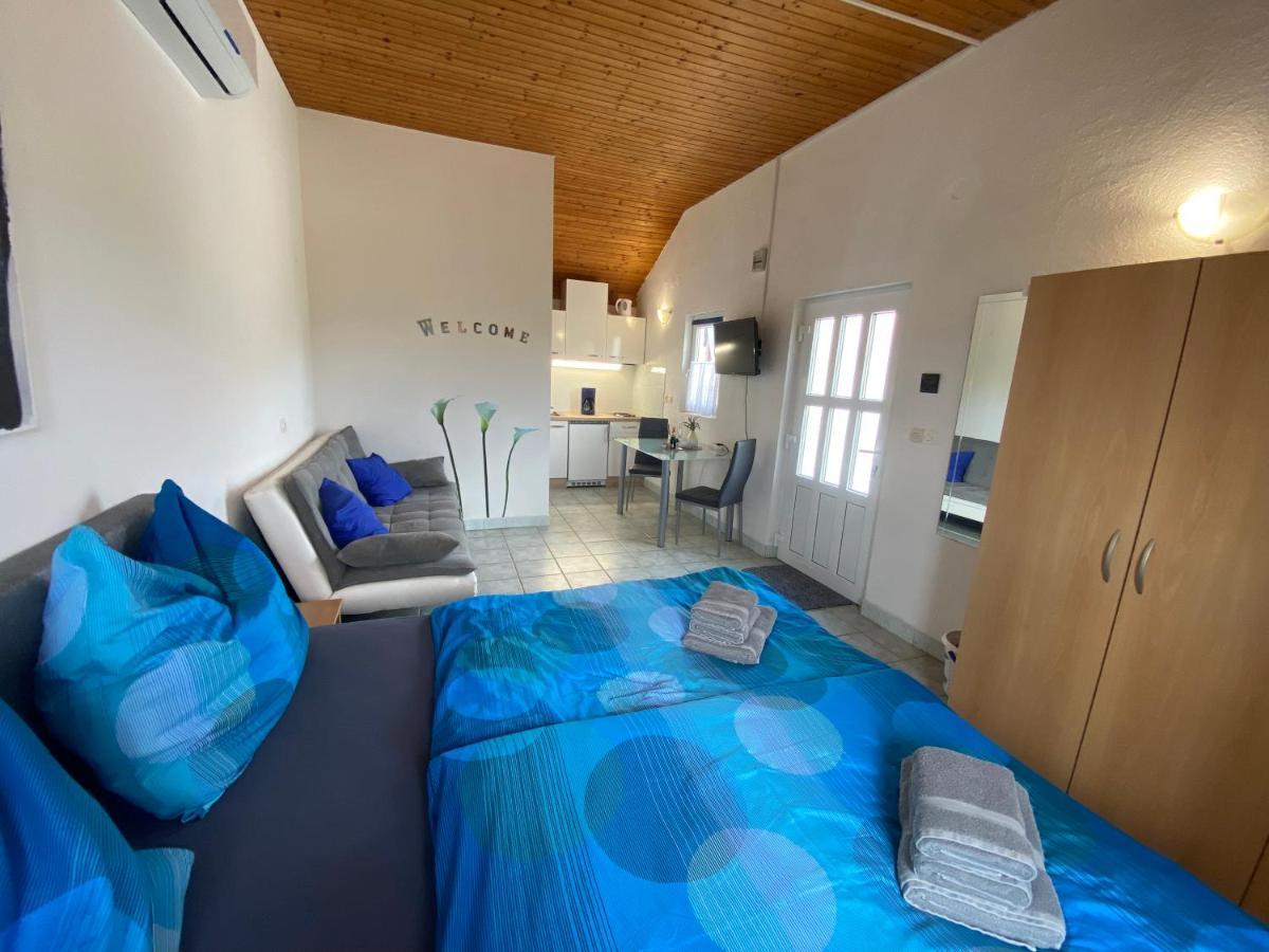 Villa Sabina - Apartments Kroatien Ražanac Exteriér fotografie