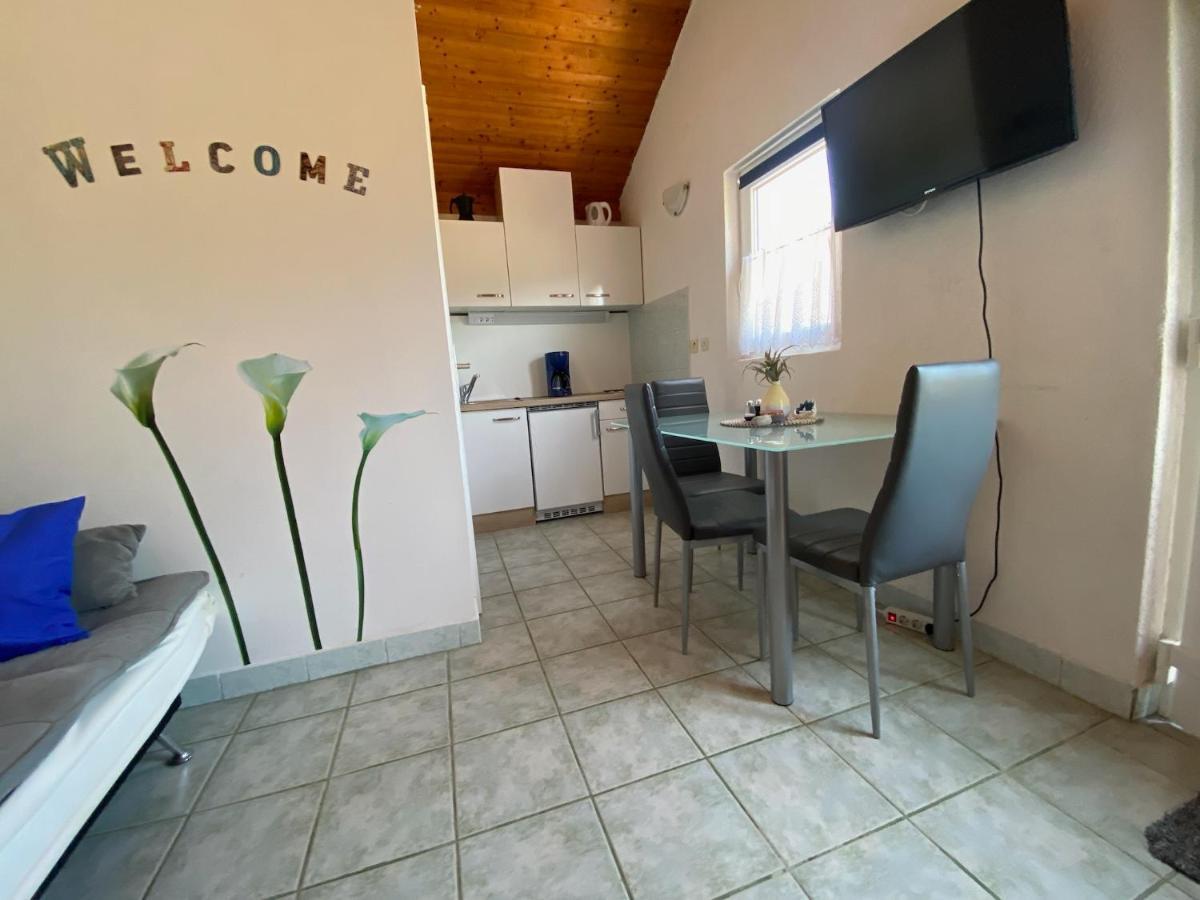Villa Sabina - Apartments Kroatien Ražanac Exteriér fotografie